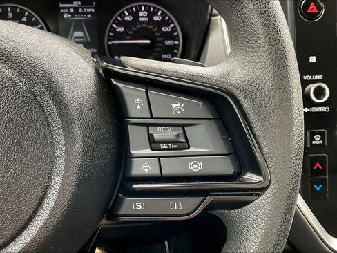 Used 2024 Subaru Crosstrek 2.0i Premium image 21