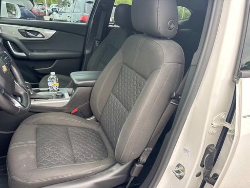 Used 2020 Chevrolet Blazer LT FWD image 29