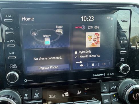Used 2022 Toyota Highlander XLE AWD/4WD image 38