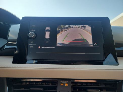 New 2026 Volkswagen Taos S FWD image 19