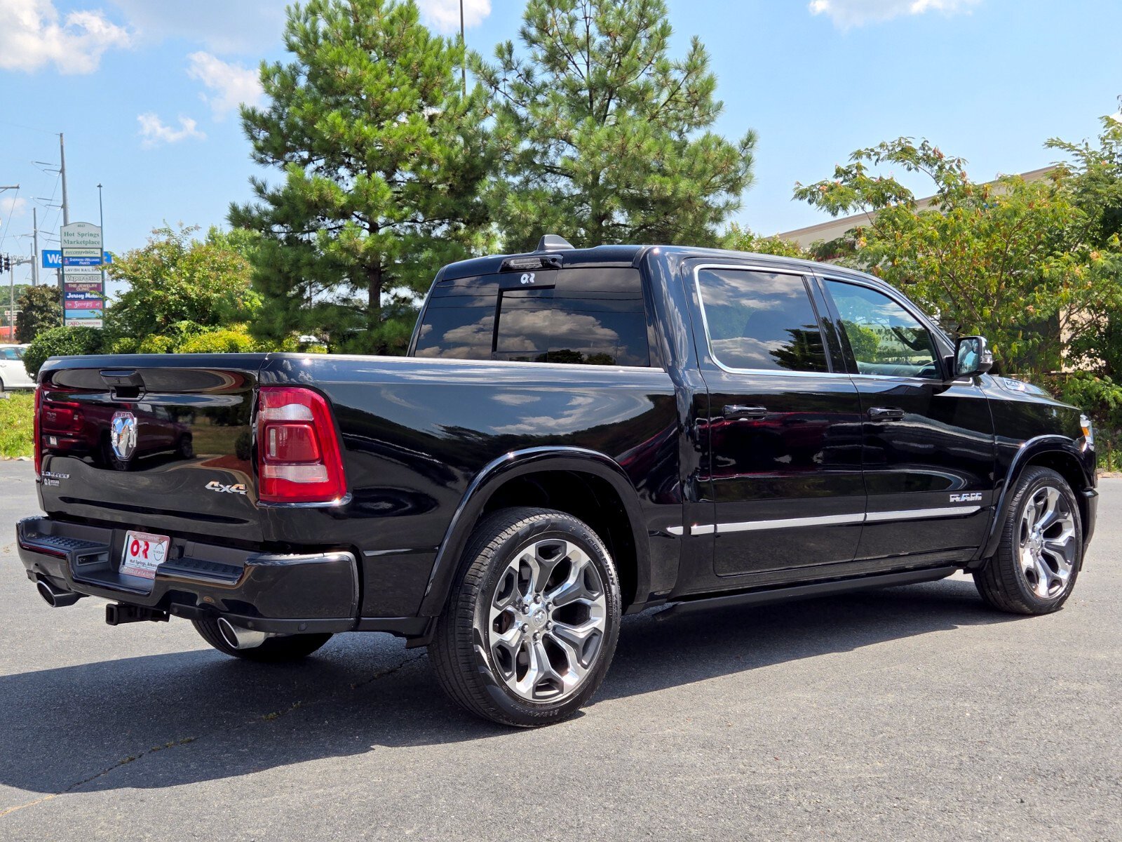 Used 2023 RAM 1500 Limited AWD/4WD image 5