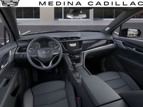 New 2025 Cadillac XT6 Premium Luxury image 16