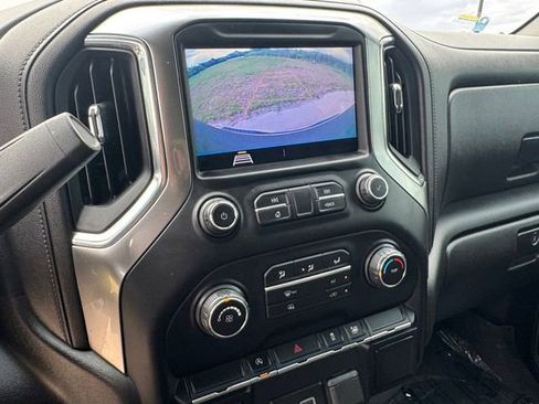 Used 2020 Chevrolet Silverado 1500 LT RWD image 9