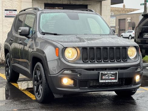Used 2017 Jeep Renegade Altitude image 7