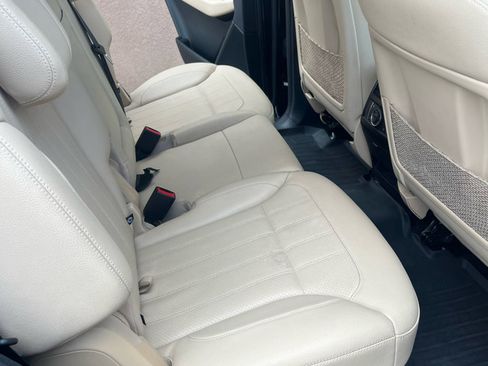 Used 2019 Mercedes-Benz GLS 450 4MATIC w/ Premium 1 Package image 10