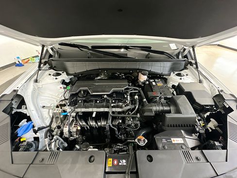 Used 2025 Hyundai Kona SEL image 34