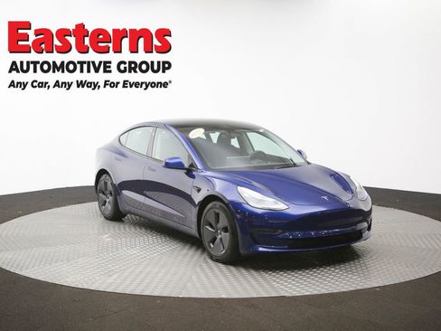Used 2023 Tesla Model 3 Standard Range image 45