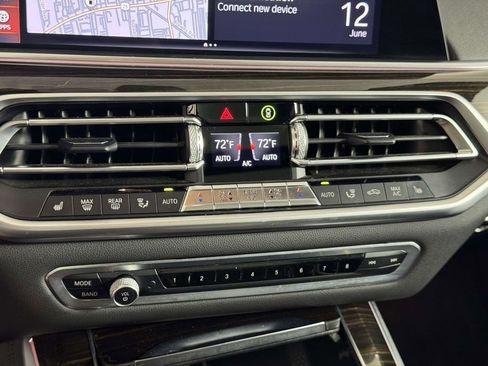 Used 2021 BMW X5 xDrive40i w/ Premium Package AWD/4WD image 28