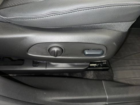 Certified 2023 Buick Encore GX Essence w/ Experience Buick Package image 33