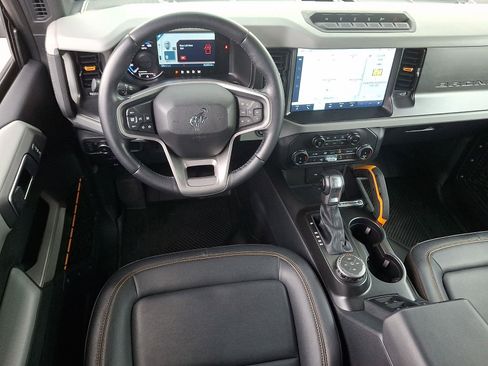Used 2022 Ford Bronco Badlands AWD/4WD image 11