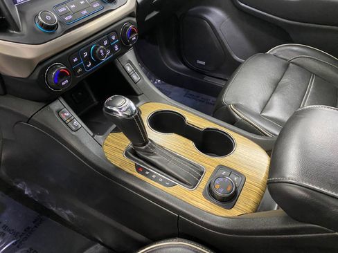 Used 2018 GMC Acadia Denali w/ Technology Package image 29