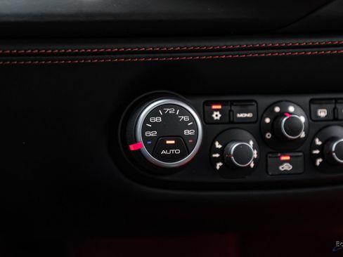 Used 2017 Ferrari 488 GTB RWD image 81