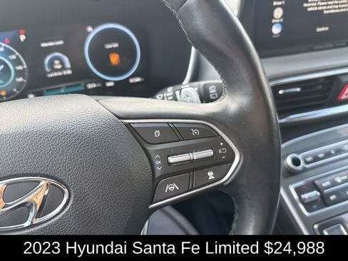 Used 2023 Hyundai Santa Fe Limited image 17