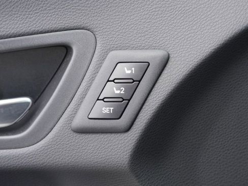 Certified 2025 Toyota Sienna Platinum AWD/4WD image 50