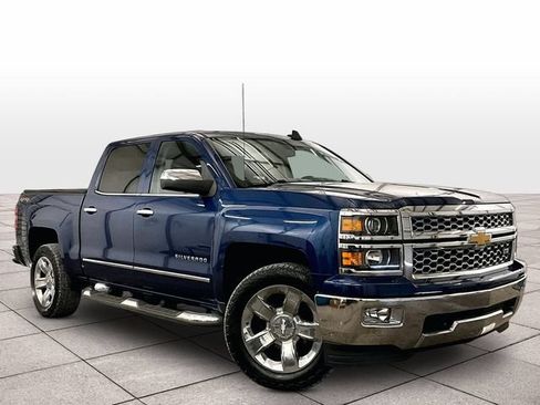 Used 2015 Chevrolet Silverado 1500 LTZ AWD/4WD image 3