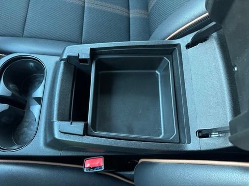 Certified 2024 GMC Canyon AT4 AWD/4WD image 24