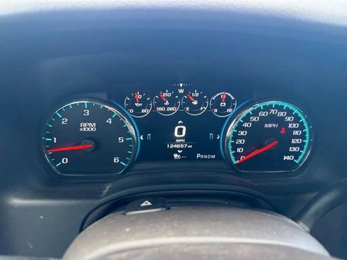 Used 2016 Chevrolet Suburban LTZ AWD/4WD image 24