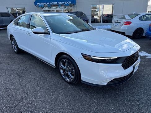 Used 2023 Honda Accord EX image 23