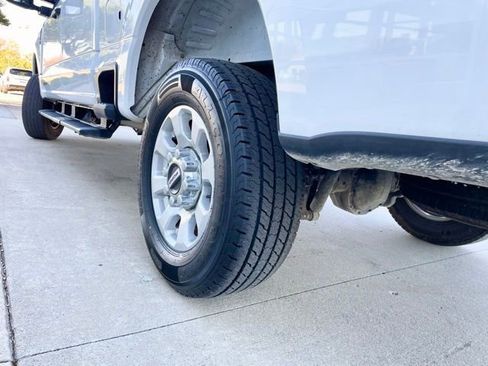 Used 2024 Ford F250 XLT image 18