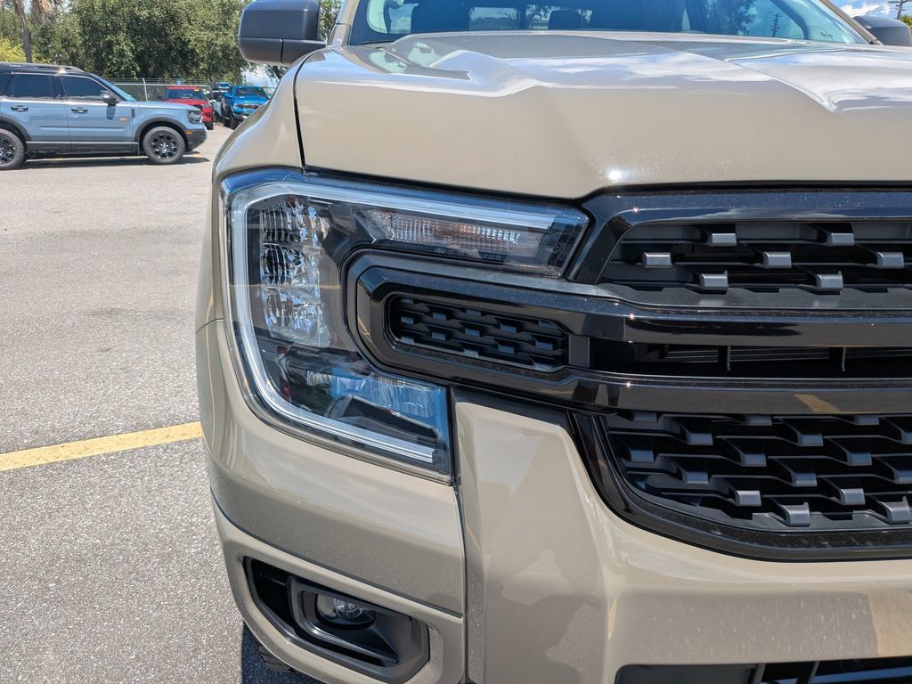 New 2026 Ford Ranger XLT w/ Equipment Group 301A High AWD/4WD image 9