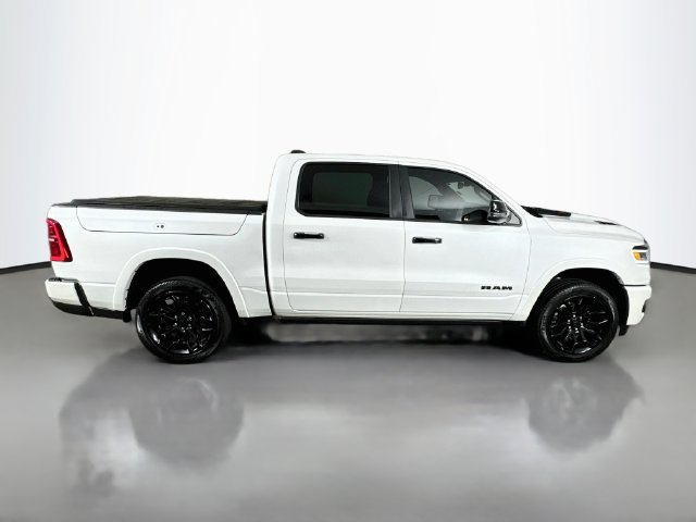 Used 2025 RAM 1500 Limited AWD/4WD image 5