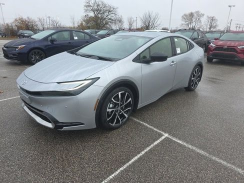 New 2026 Toyota Prius Plug-In Hybrid image 3