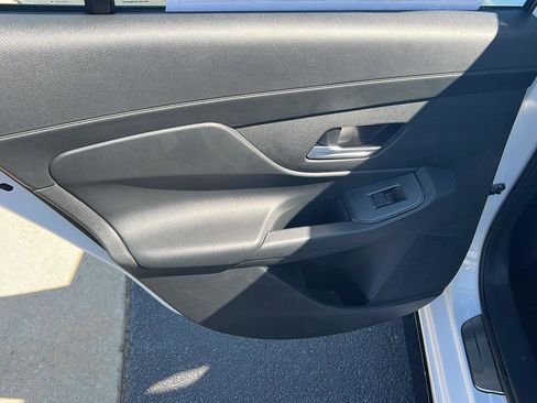New 2026 Nissan Sentra SR w/ Floor Mat Package FWD image 16