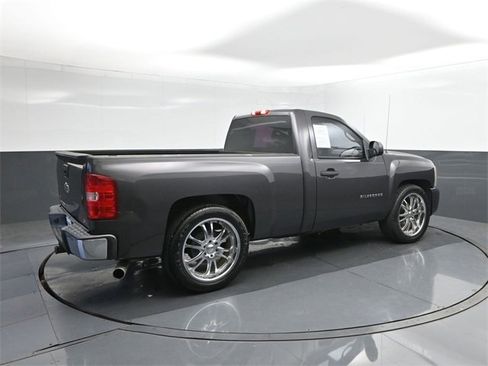 Used 2011 Chevrolet Silverado 1500 W/T w/ LS Package image 12