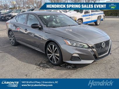 Used 2022 Nissan Altima 2.5 SR