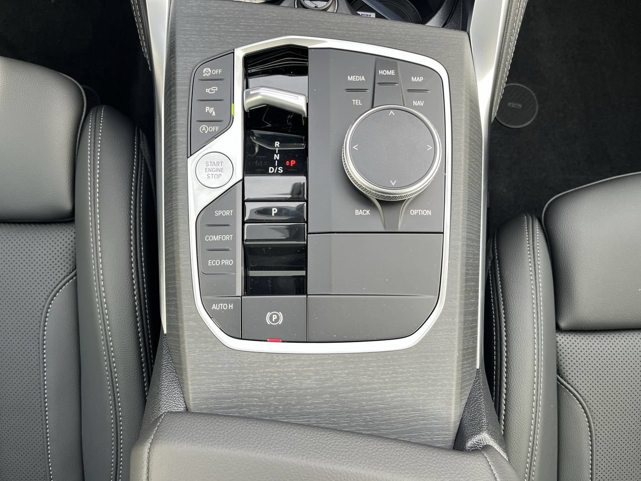 Used 2026 BMW 430i Coupe w/ M Sport Package RWD image 27