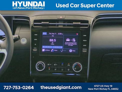 Certified 2022 Hyundai Santa Cruz SEL w/ Activity Package FWD image 16