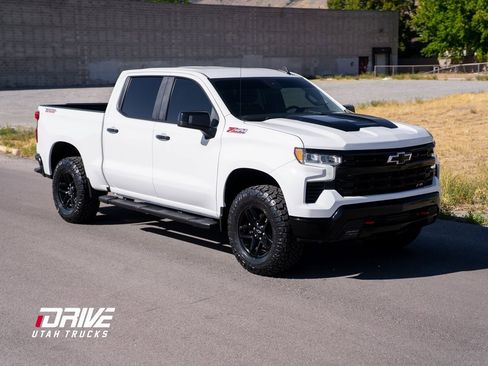 Used 2023 Chevrolet Silverado 1500 LT Trail Boss w/ Protection Package image 2