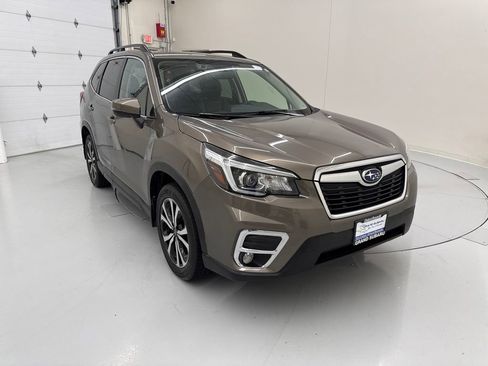 Used 2020 Subaru Forester Limited w/ Popular Package #3 AWD/4WD image 7