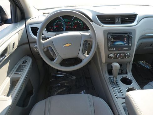 Used 2016 Chevrolet Traverse LS AWD/4WD image 20