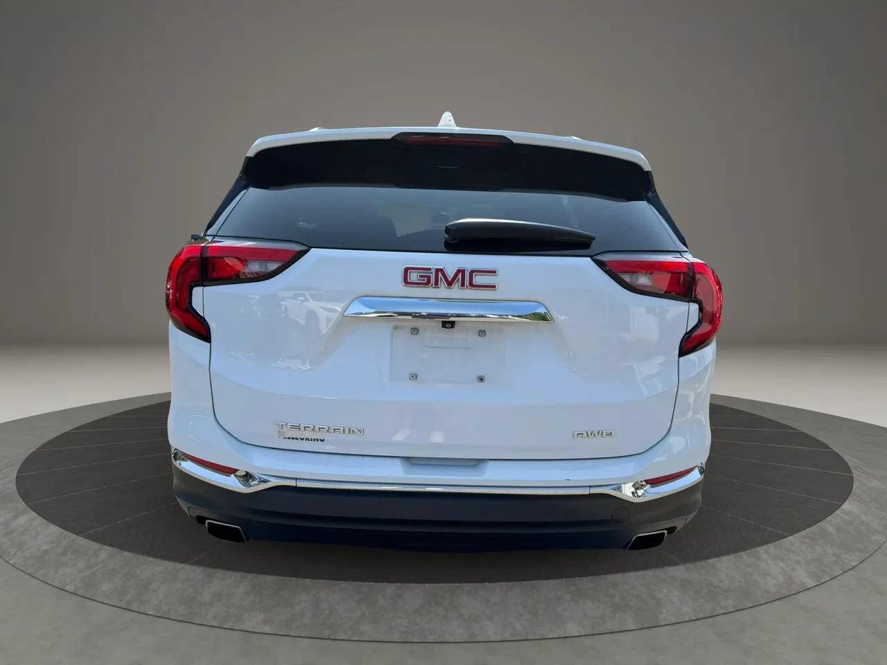 Used 2019 GMC Terrain SLT w/ Preferred Package AWD/4WD image 6