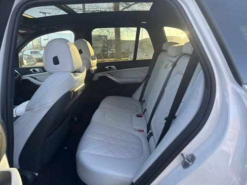 New 2026 BMW X5 xDrive40i image 11