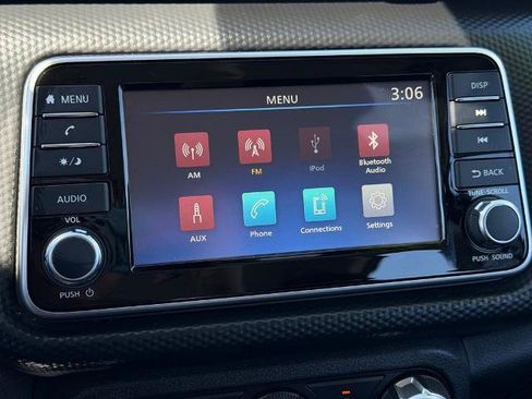 Certified 2025 Nissan Kicks Play S FWD image 28
