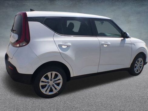 Used 2020 Kia Soul LX image 34