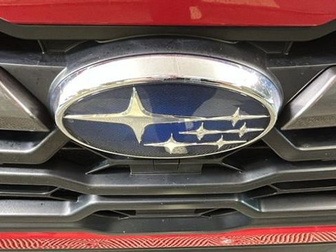 Used 2024 Subaru Crosstrek 2.0i Premium AWD/4WD image 9