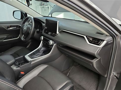 Certified 2023 Toyota RAV4 XLE image 26