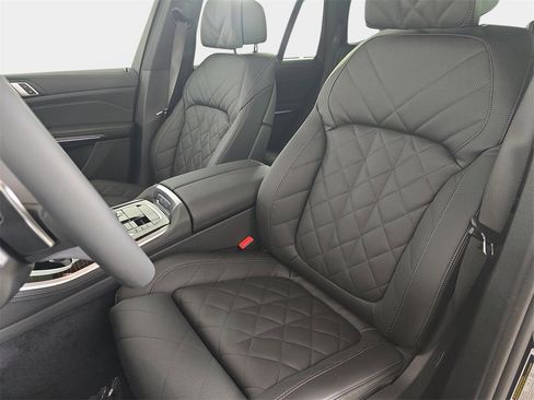 New 2026 BMW X5 xDrive40i w/ M Sport Package image 15