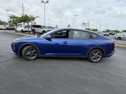 Used 2025 Kia K4 FWD image 4