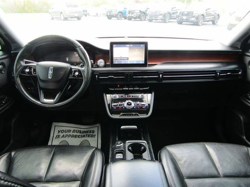 Used 2021 Lincoln Corsair Reserve w/ Equipment Group 201A AWD/4WD image 11