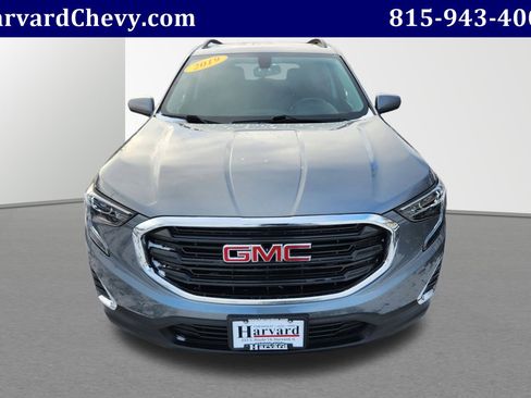 Used 2019 GMC Terrain SLE w/ Driver Convenience Package image 2