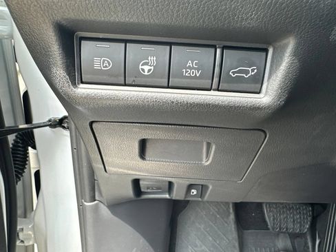 Used 2026 Toyota Grand Highlander AWD Hybrid image 11