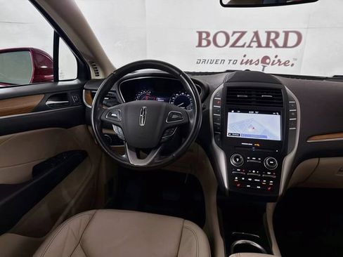 Certified 2019 Lincoln MKC Select w/ Select Plus Package FWD image 26