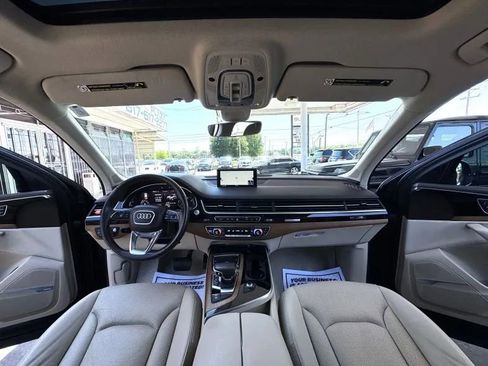 Used 2017 Audi Q7 3.0T Prestige AWD/4WD image 16