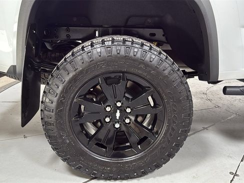 Used 2022 Chevrolet Colorado ZR2 w/ ZR2 Dusk Special Edition image 22