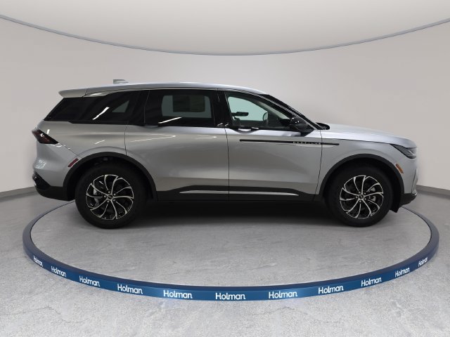 New 2026 Lincoln Nautilus Premier AWD/4WD image 4