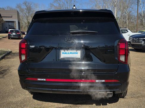 Used 2025 Hyundai Palisade Calligraphy image 4